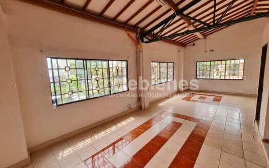 Bodega en arriendo en El Chagualo-Medellín