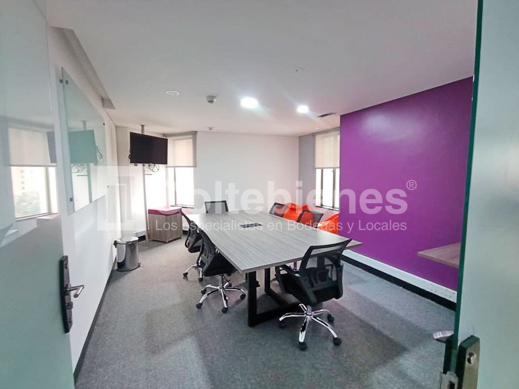 Oficina en arriendo – Astorga, Medellín foto 4