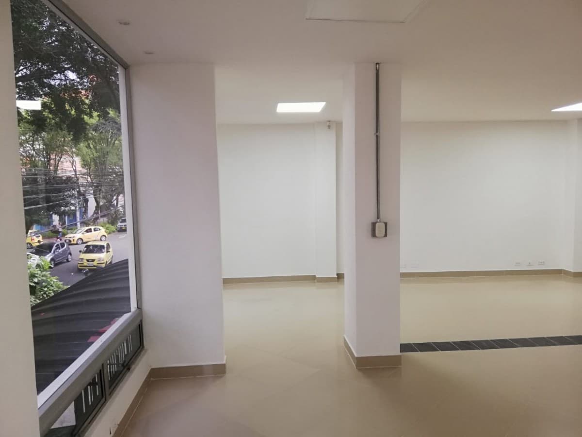 Oficina en arriendo – Estadio, Medellín foto 4