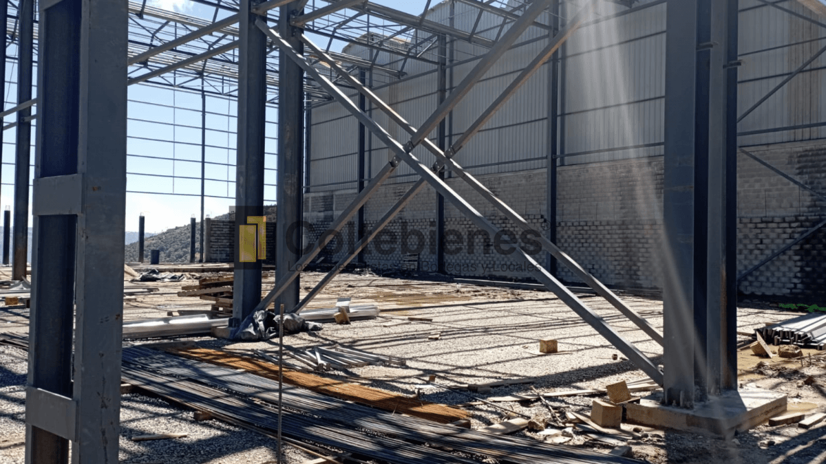 Bodega en venta – Copacabana foto 4