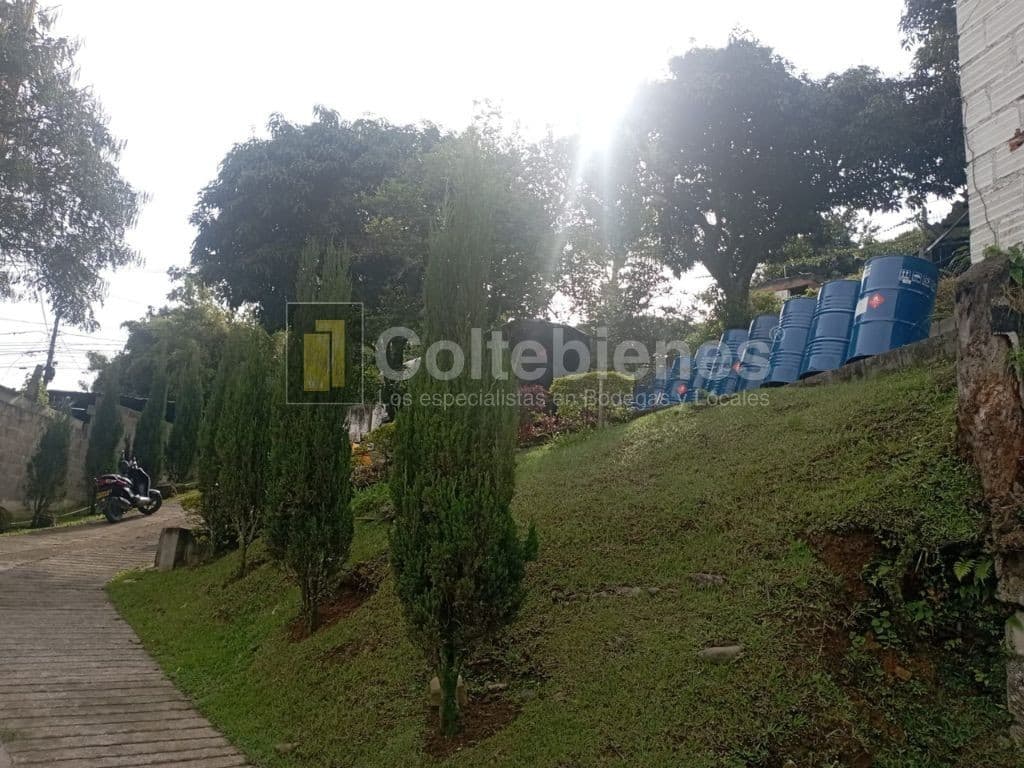 Casa en venta – Robledo, Medellín