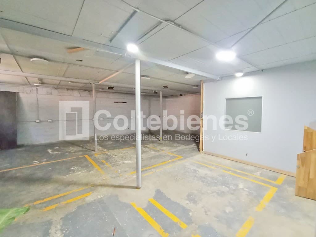 Bodega en arriendo – Belén, Medellín foto 5