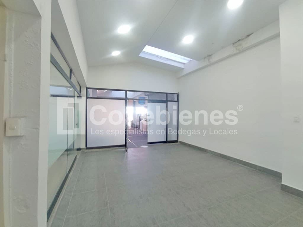 Local en arriendo – La Esmeralda, Itagüí