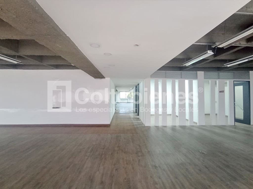 Local en arriendo – La Esmeralda, Itagüí foto 4