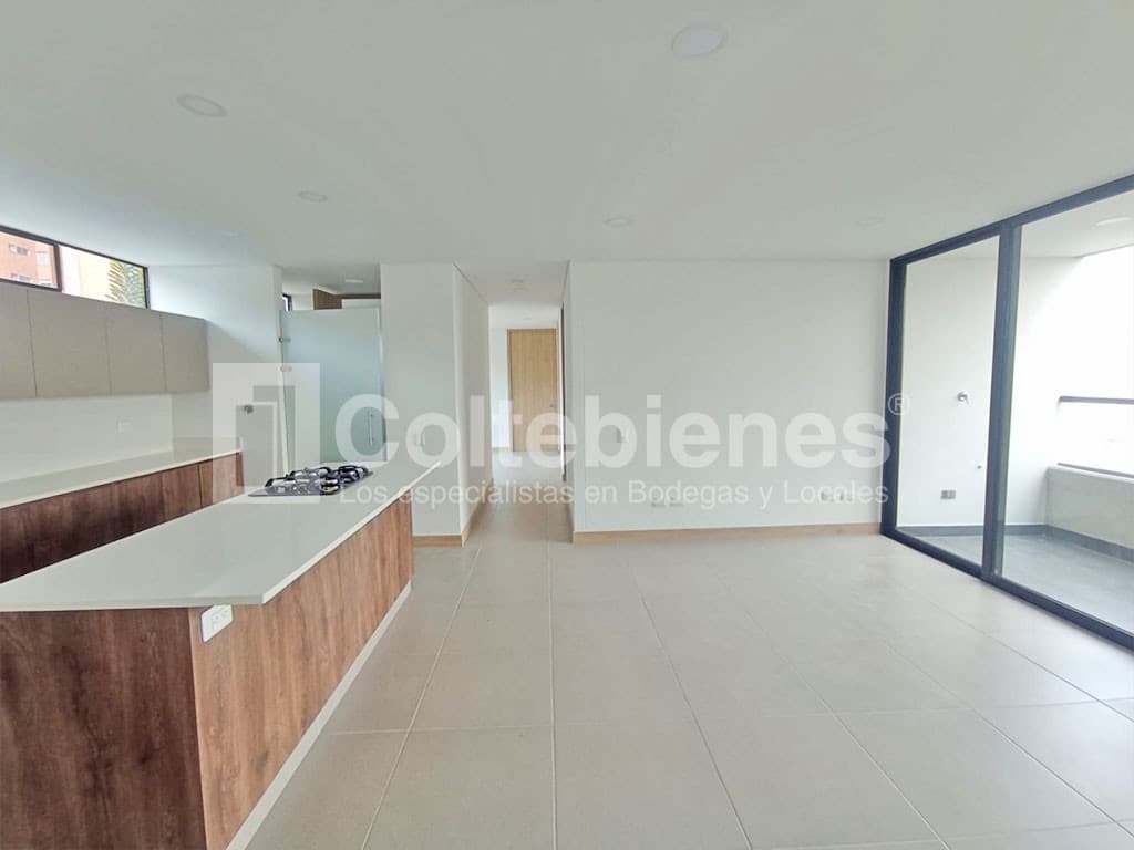 Apartamento en arriendo – Poblado, Medellín foto 2