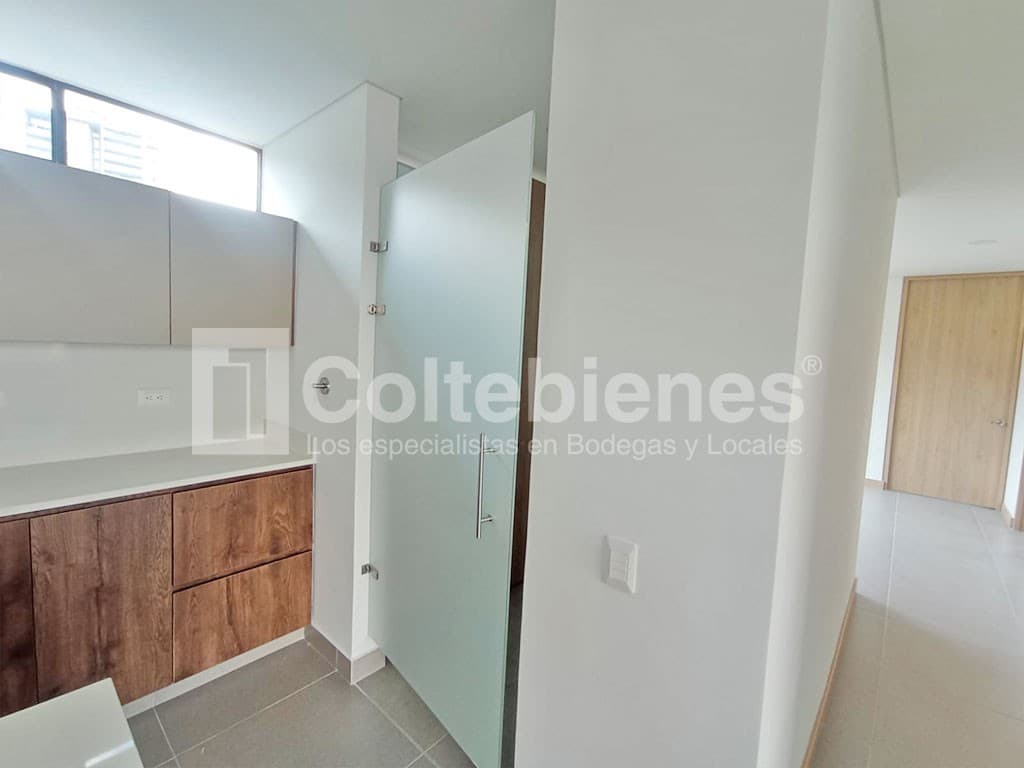 Apartamento en arriendo – Poblado, Medellín foto 4