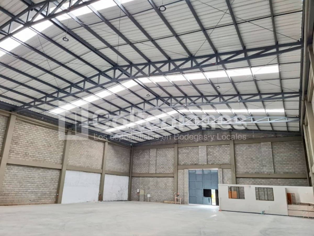 Bodega en arriendo – Guarne foto 4