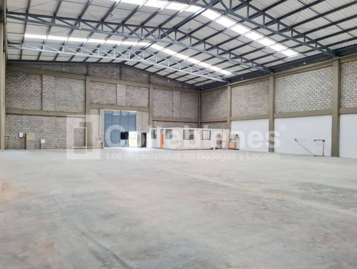 Bodega en arriendo – Guarne foto 5