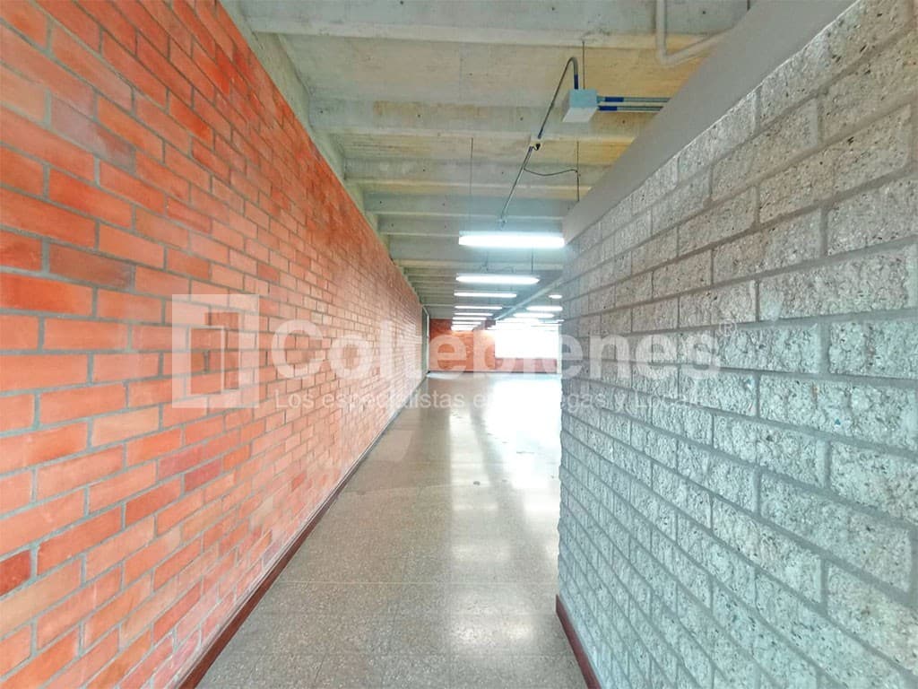 Local en arriendo – Guayabal, Medellín foto 4