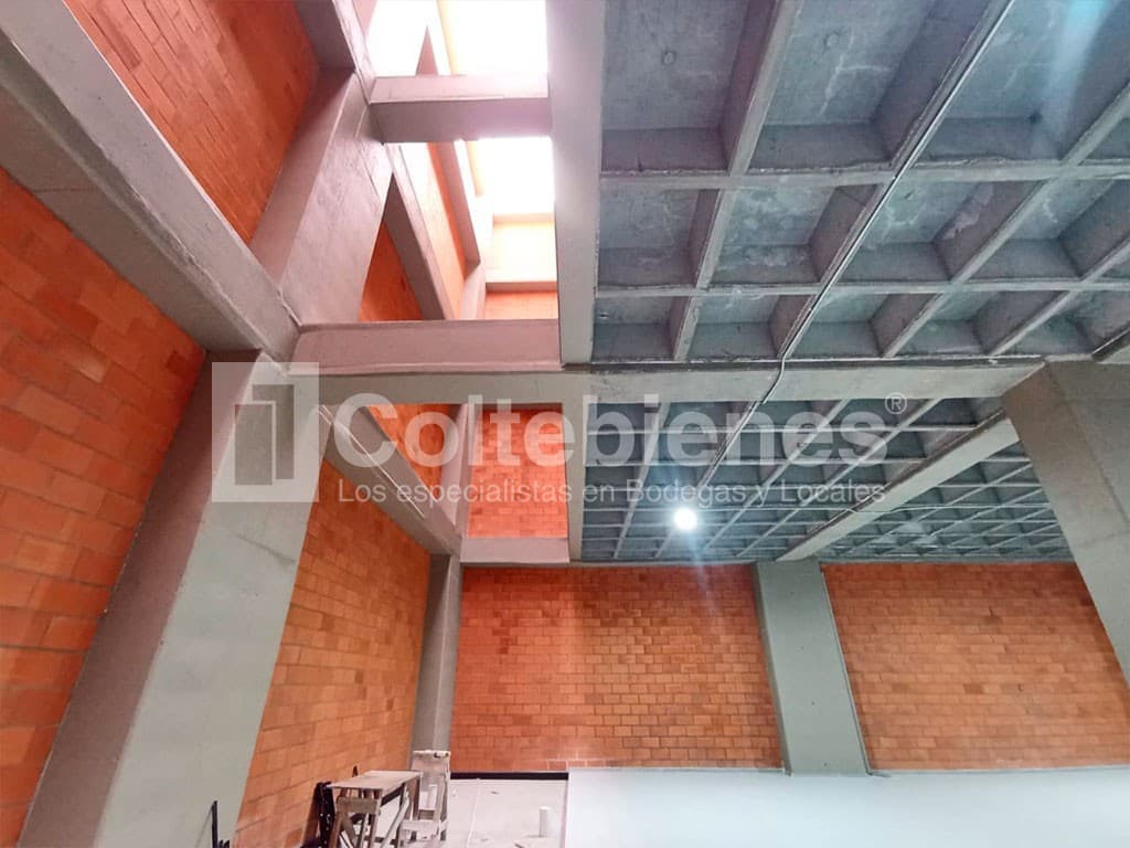 Bodega en arriendo – Perpetuo Socorro, Medellín foto 3