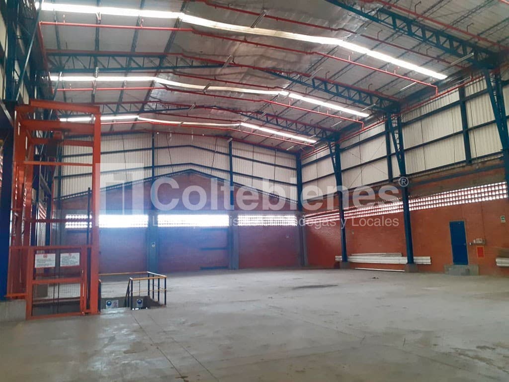 Bodega en arriendo/venta – Sierra Morena, La Estrella foto 2