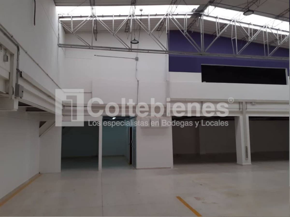 Bodega en arriendo – Asturias, Itagüí foto 3