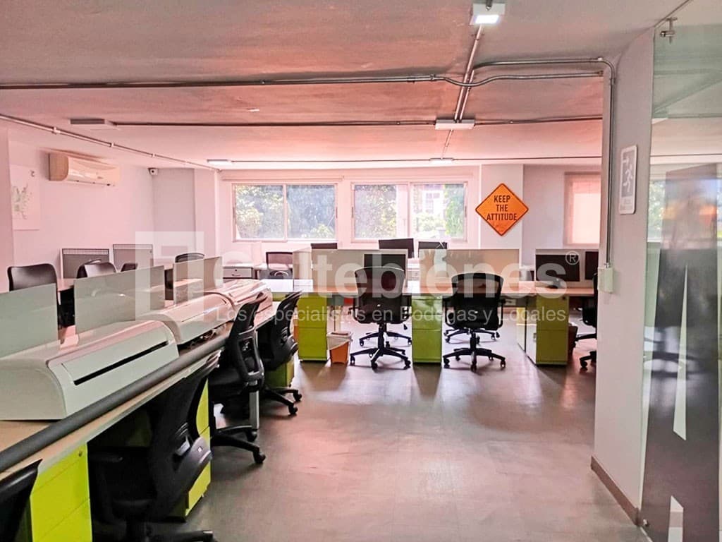 Oficina en arriendo – Poblado, Medellín