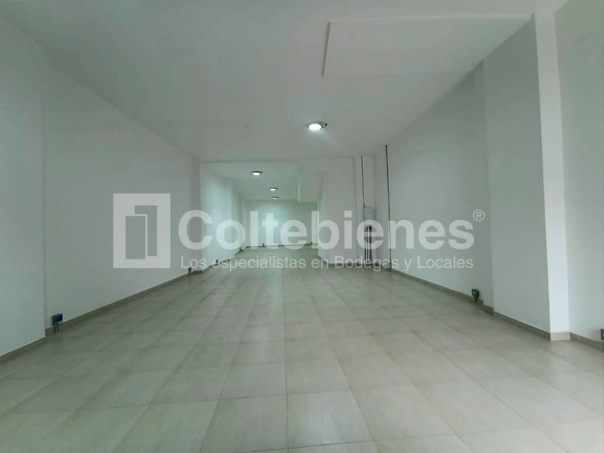 Local en venta – Calatrava, Itagüí foto 2