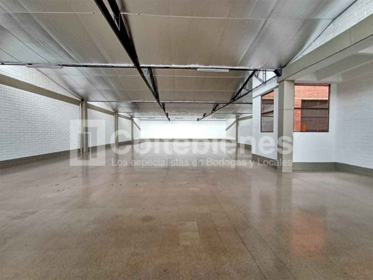 Local en arriendo – Guayabal, Medellín