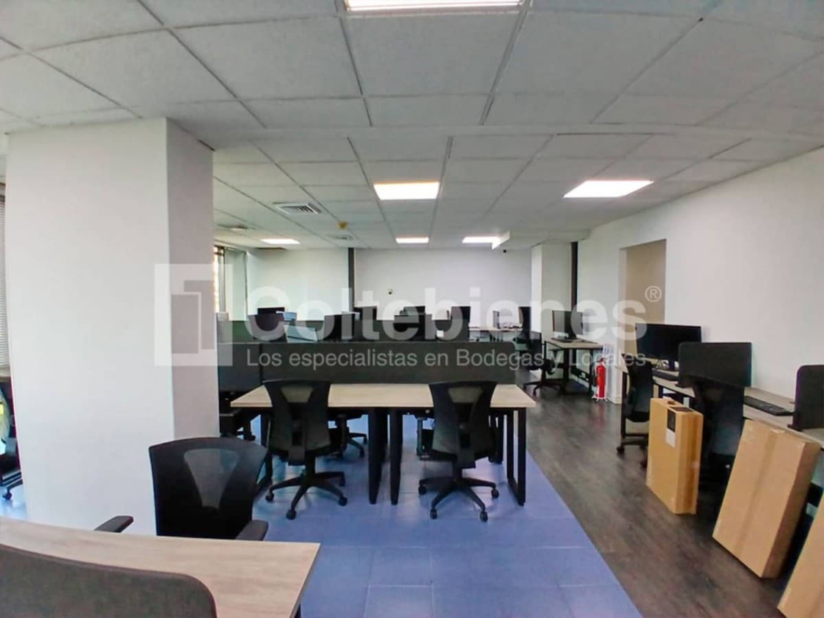 Oficina en venta – Poblado, Medellín foto 2