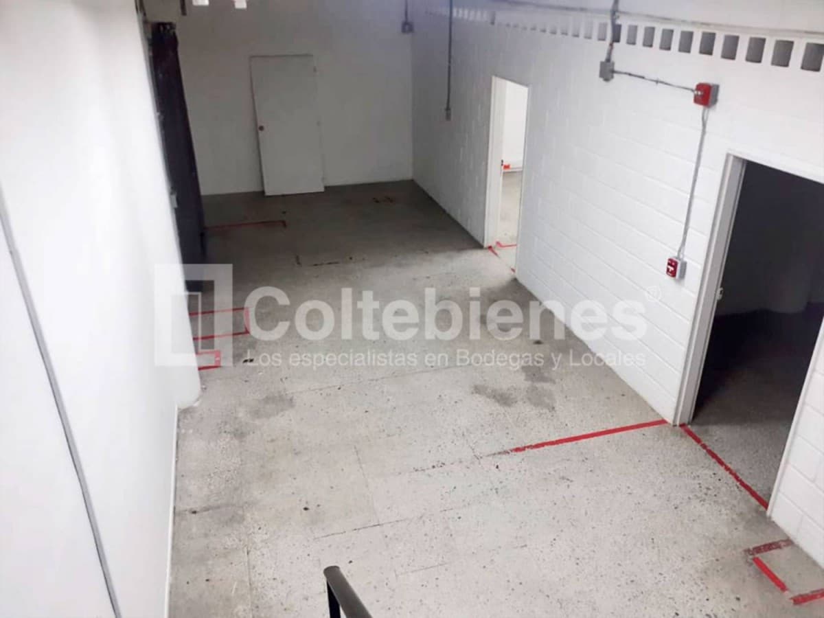 Bodega en arriendo – Envigado foto 3