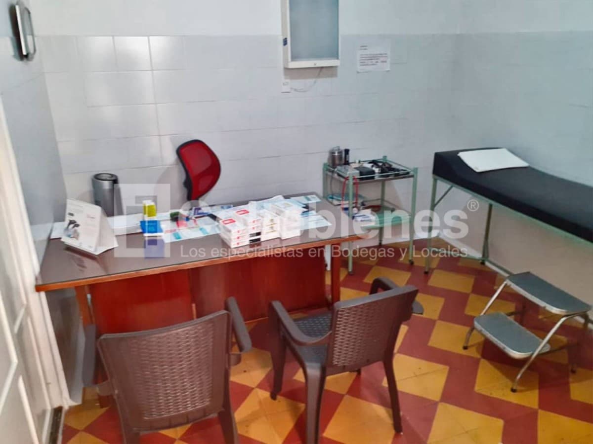 Casa Comercial en arriendo – Belen Parque, Medellín foto 4