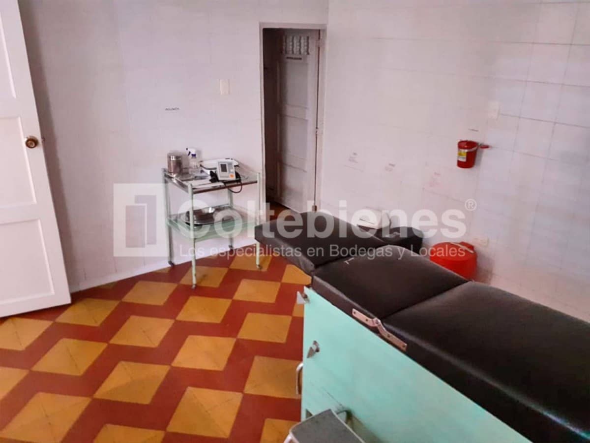 Casa Comercial en arriendo – Belen Parque, Medellín foto 5