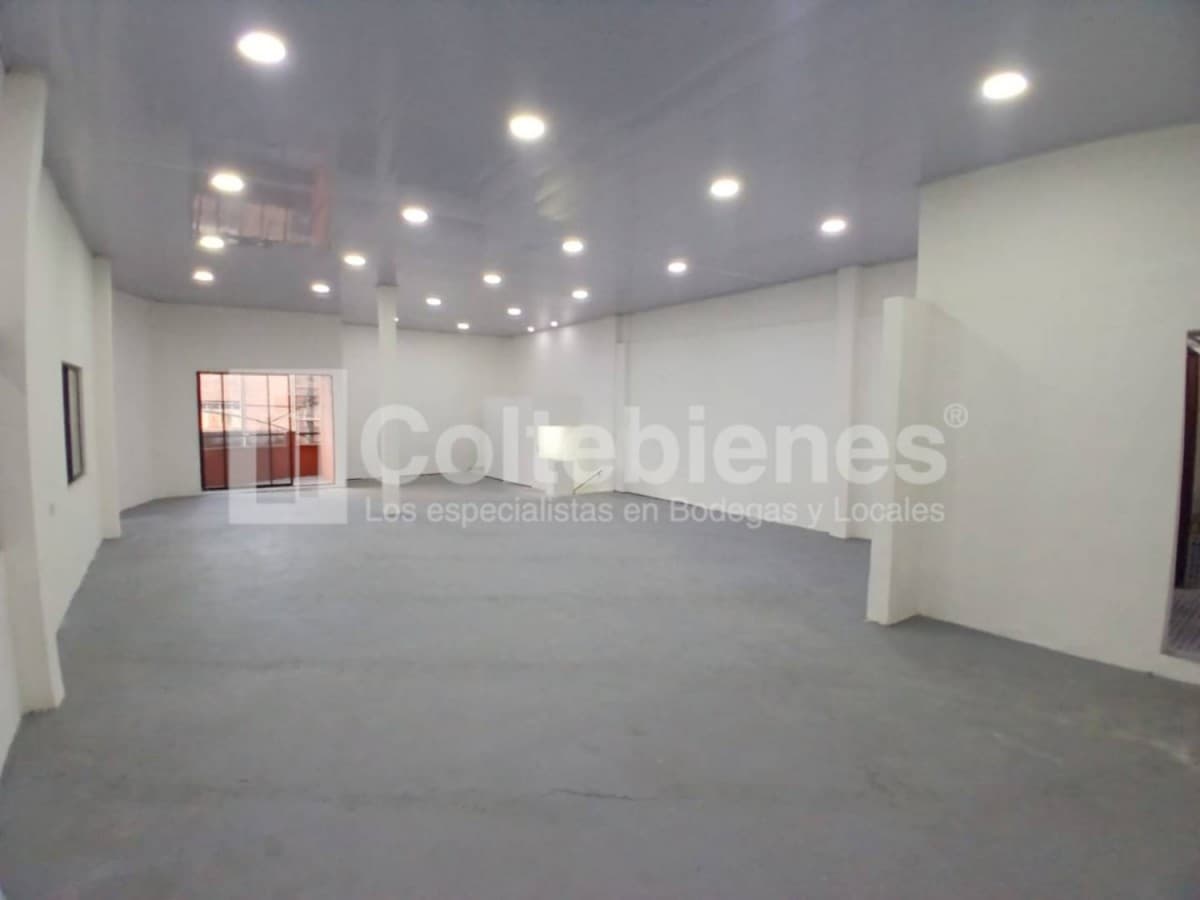 Casa Comercial en arriendo – Centro, Envigado
