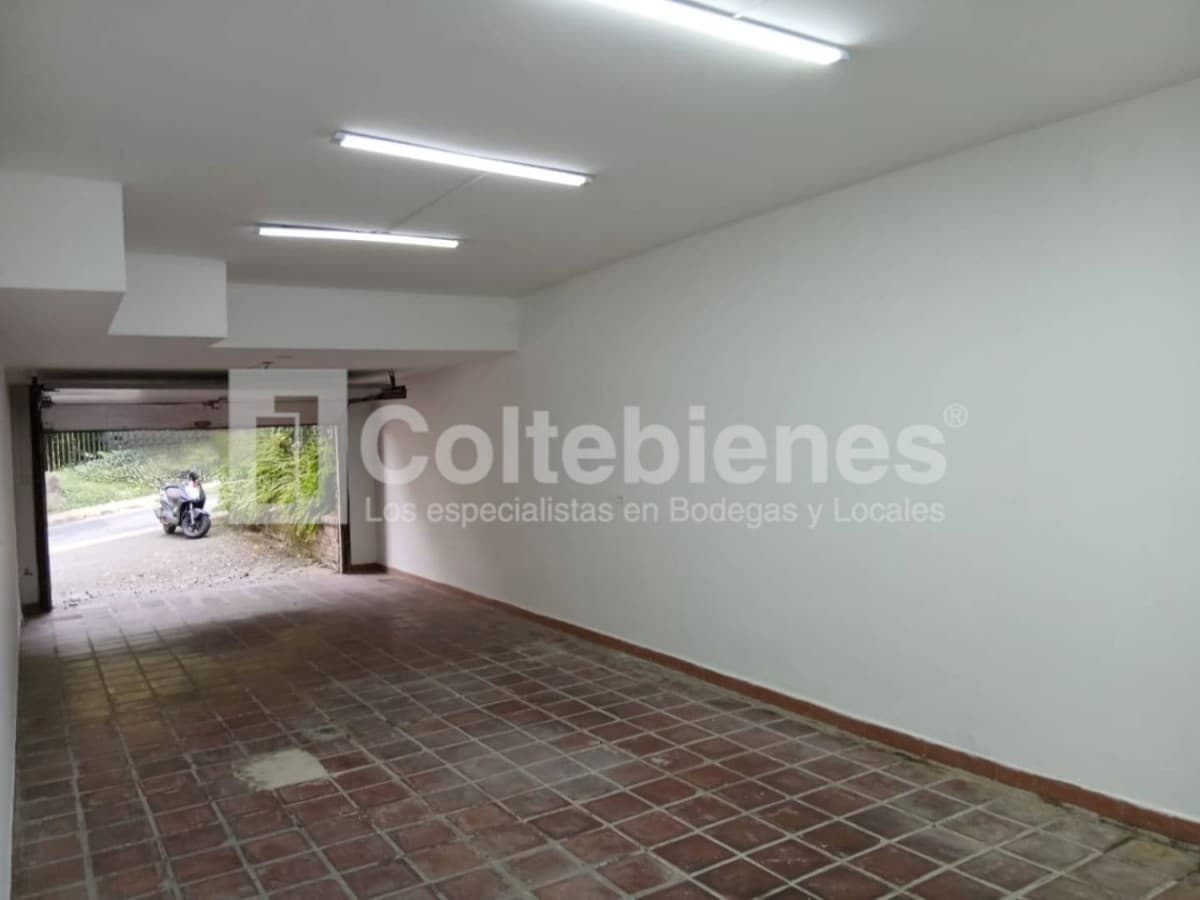 Casa en arriendo – Poblado, Medellín foto 3