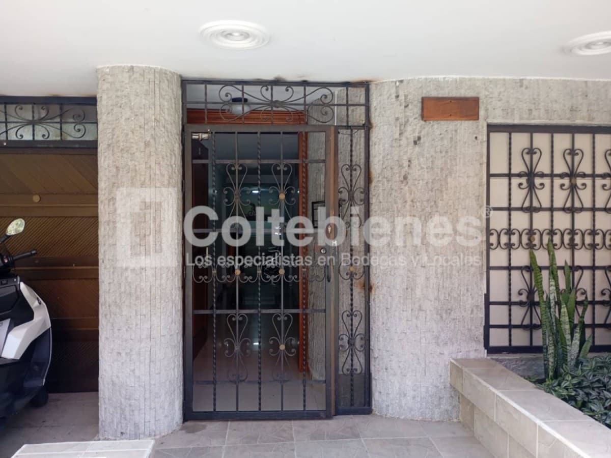 Casa Comercial en venta – Belén, Medellín foto 2