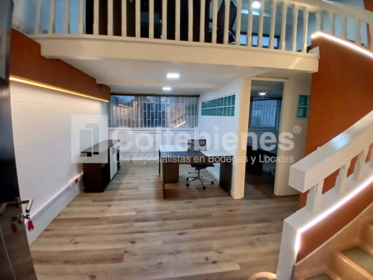 Oficina en arriendo – Santa María De Los Ángeles, Medellín foto 2