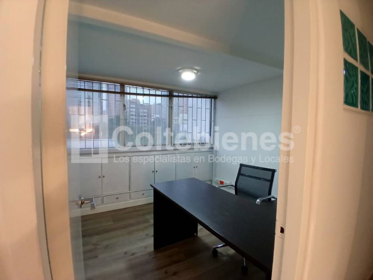 Oficina en arriendo – Santa María De Los Ángeles, Medellín foto 4