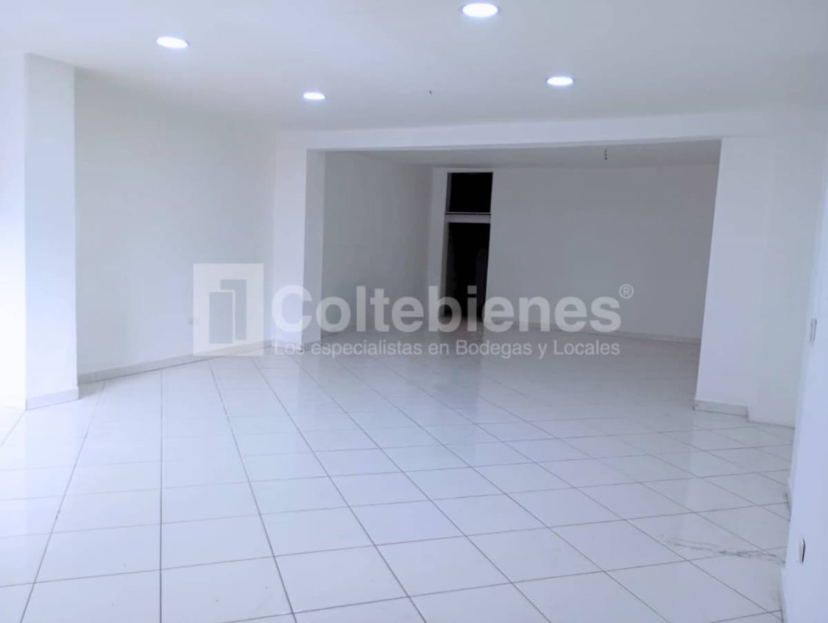 Local en arriendo – Barrio Colombia, Medellín foto 3
