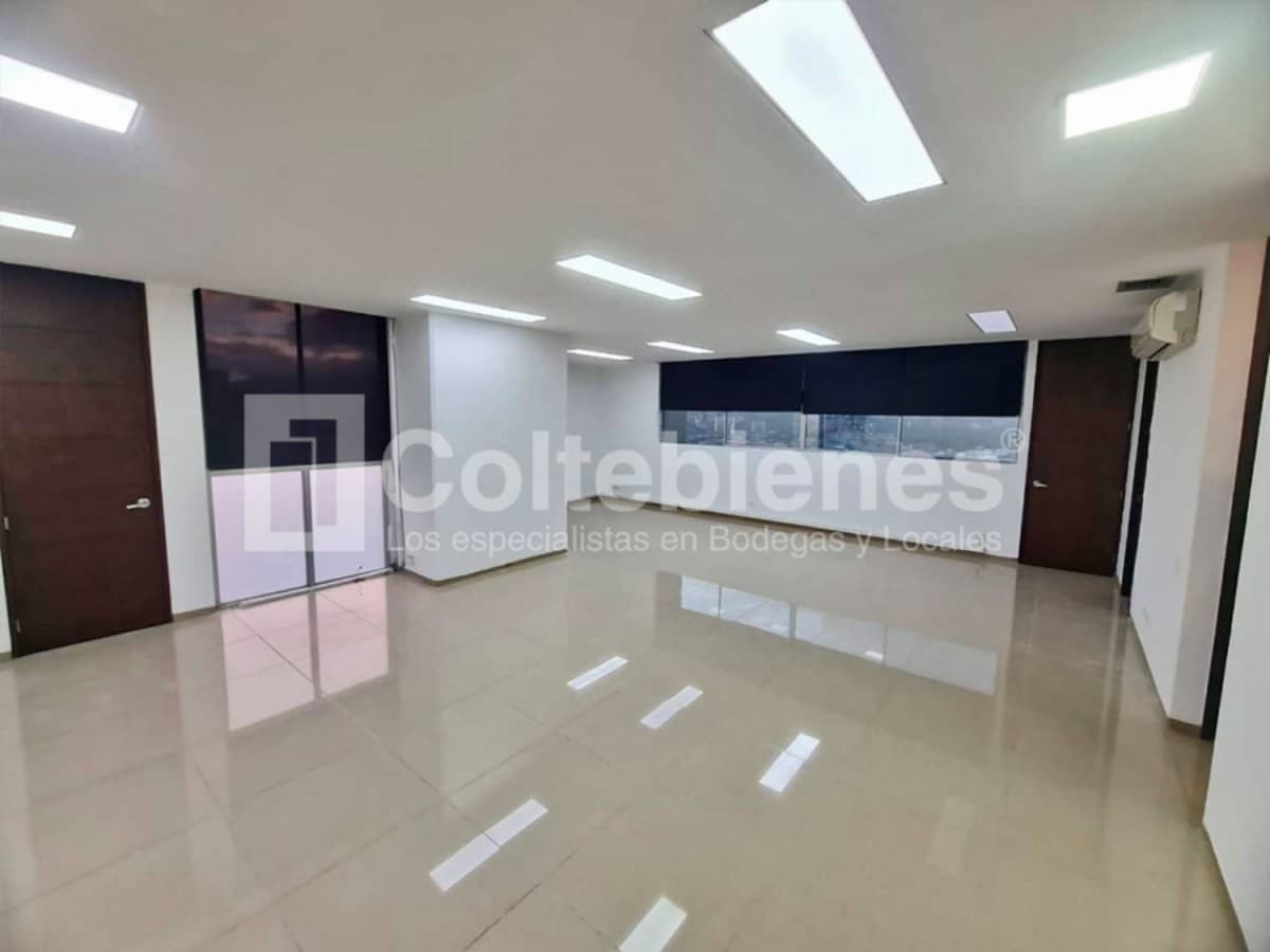 Oficina en arriendo – Poblado, Medellín foto 5