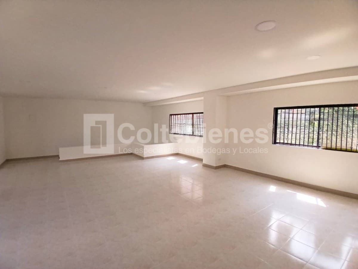 Local en arriendo – Prados De Sabaneta, Sabaneta foto 3