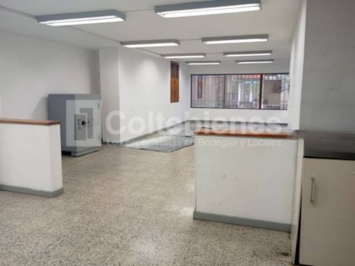 Local en arriendo – La Candelaria, Medellín foto 3