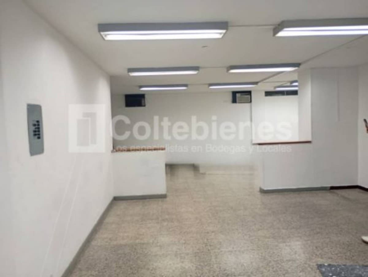 Local en arriendo – La Candelaria, Medellín foto 5