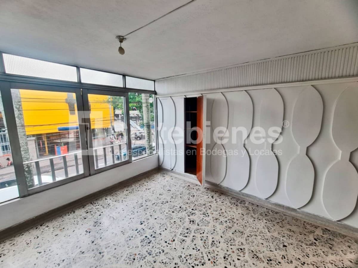 Oficina en arriendo – Suramericana, Medellín foto 2