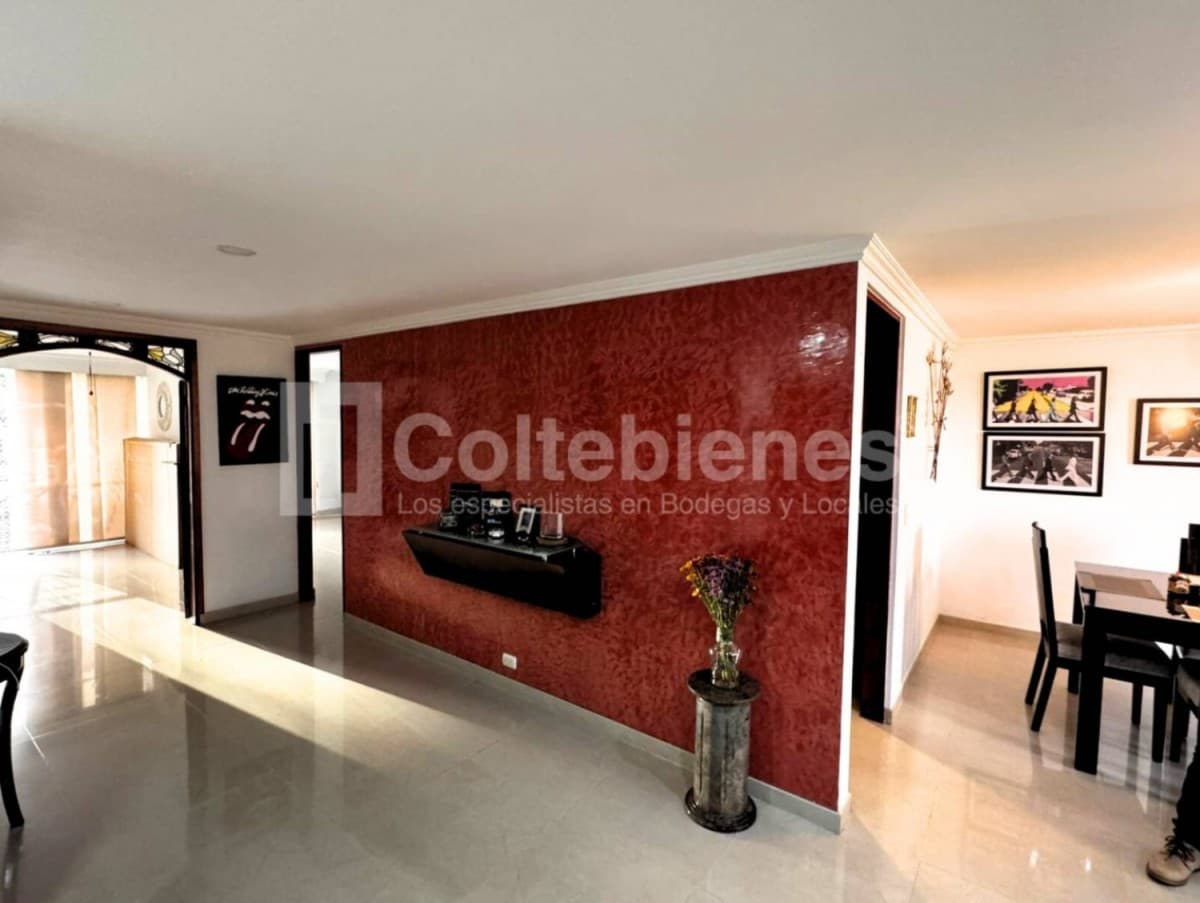 Apartamento en venta – Poblado, Medellín foto 2