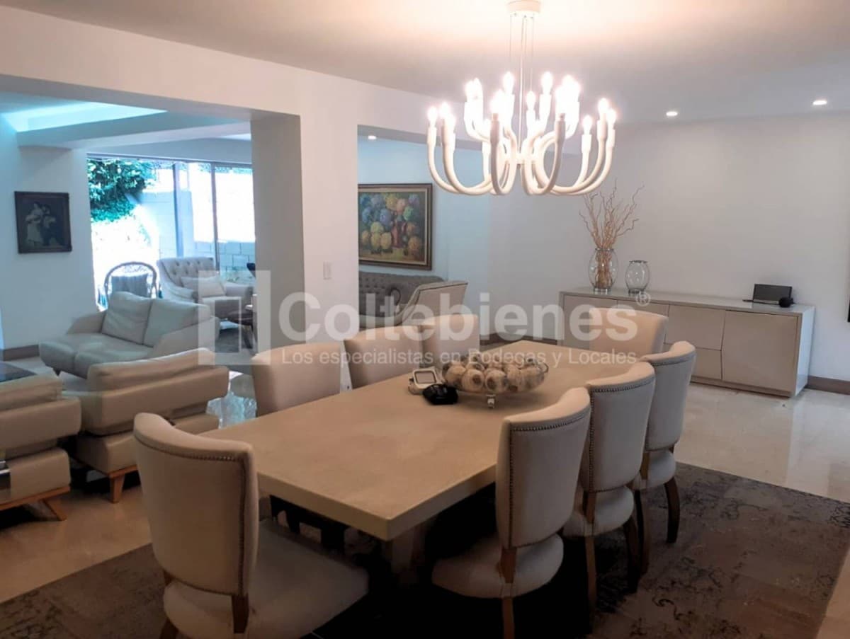 Casa en arriendo – Castropol, Medellín foto 4