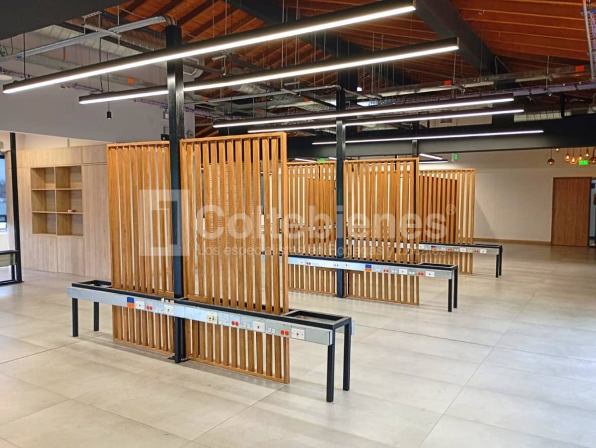 Oficina en arriendo – Guayabal, Medellín
