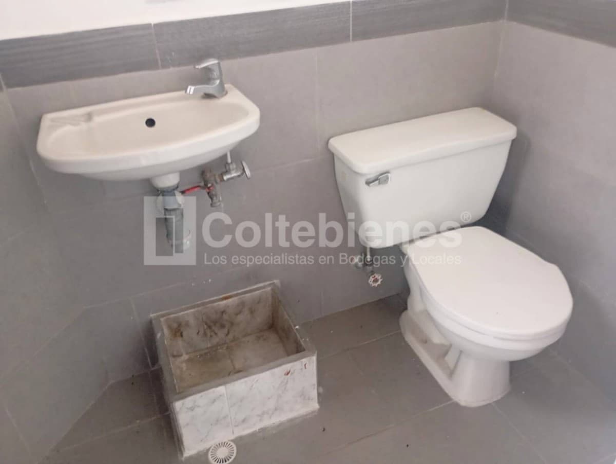 Local en arriendo – Barrio Colombia, Medellín foto 4