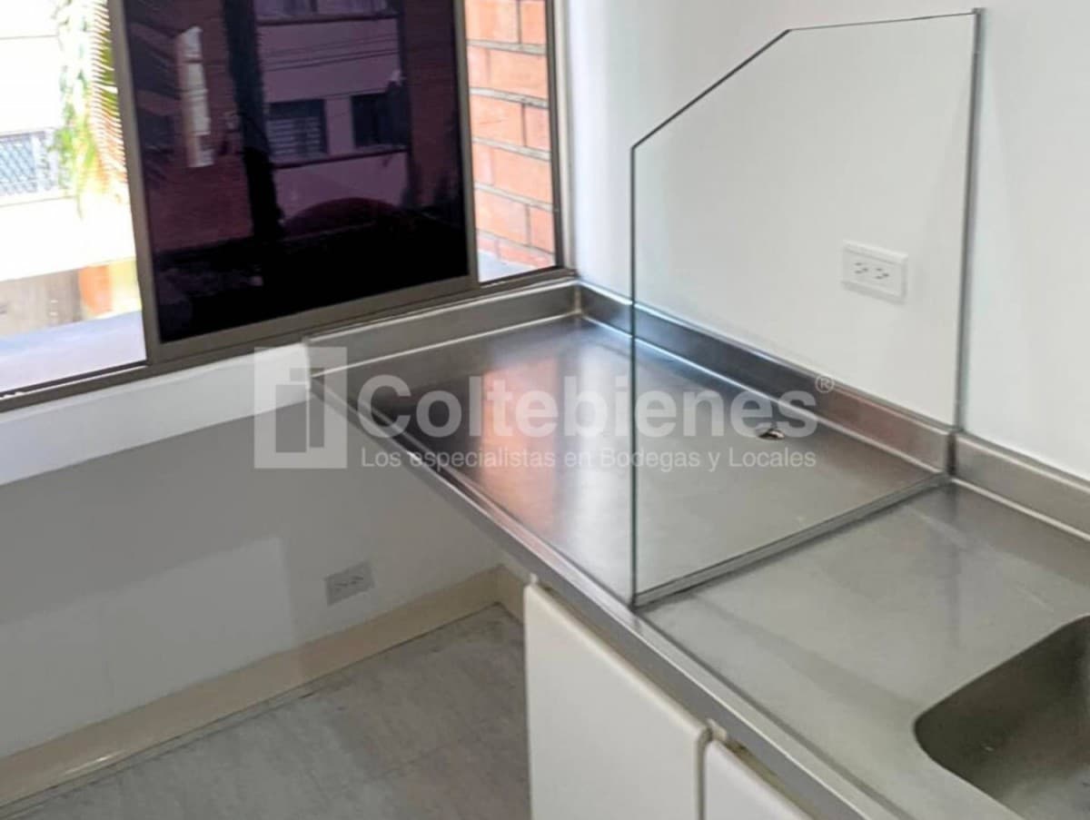 Oficina en arriendo – Conquistadores, Medellín foto 5
