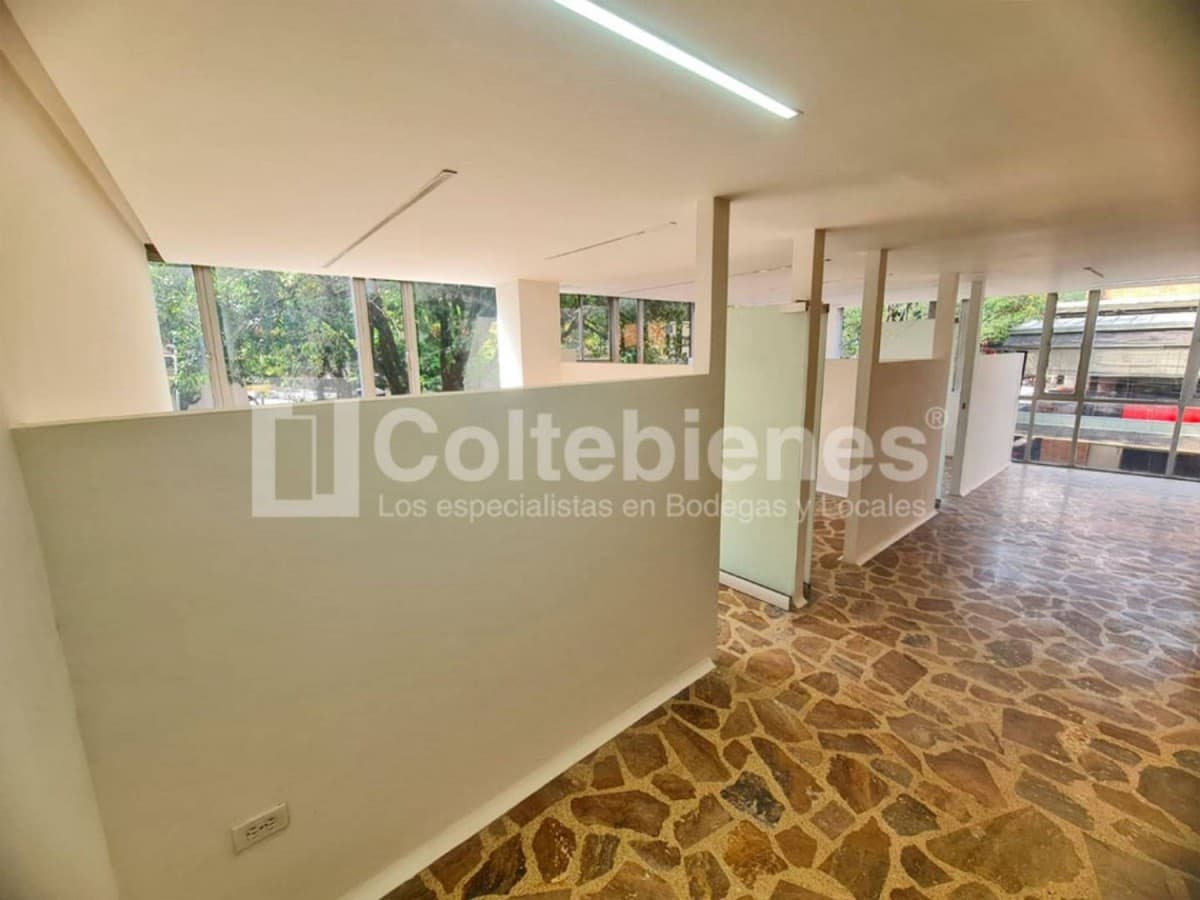 Oficina en arriendo – Estadio, Medellín foto 2