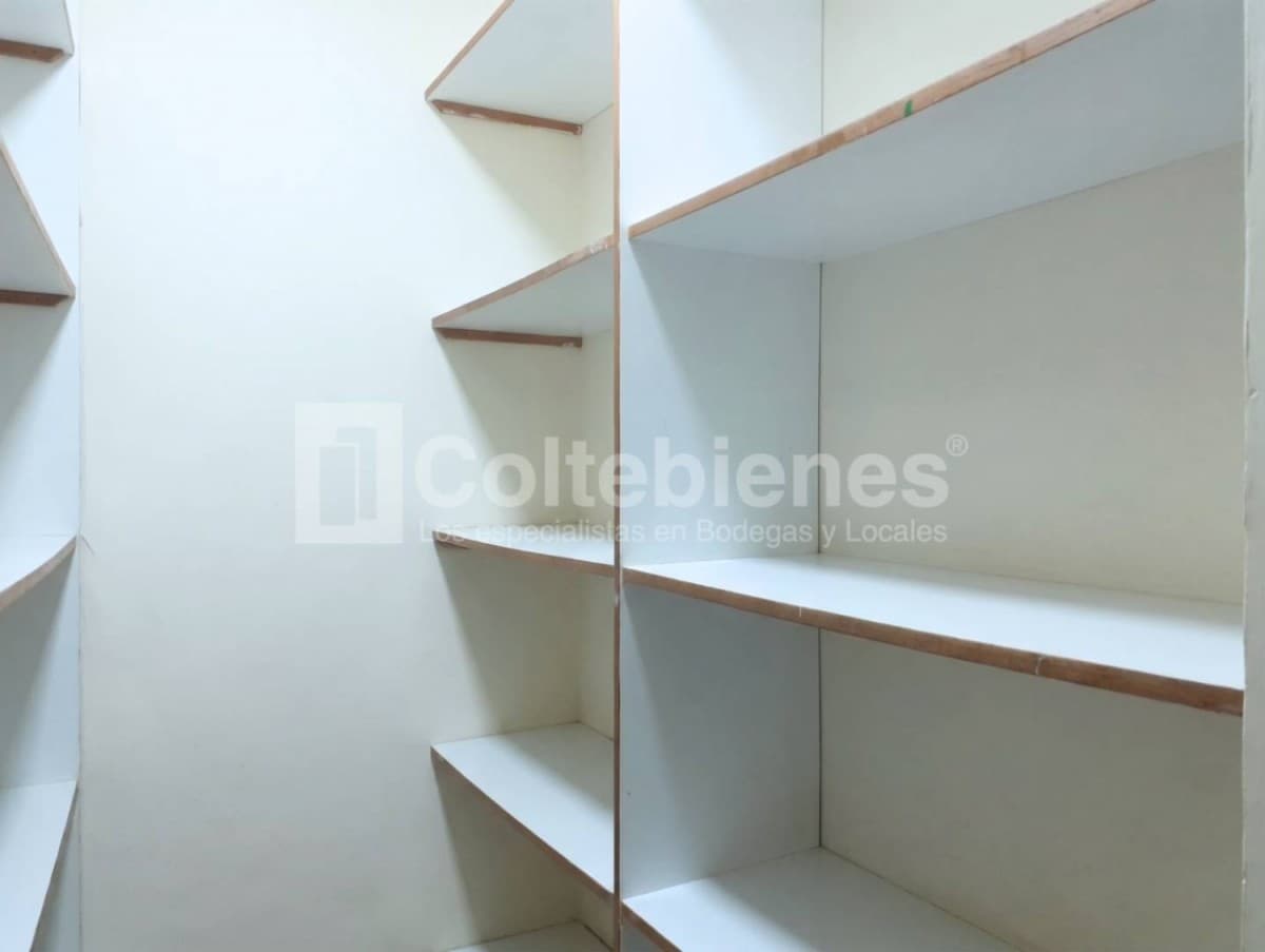Oficina en arriendo – Aguacatala, Medellín foto 5