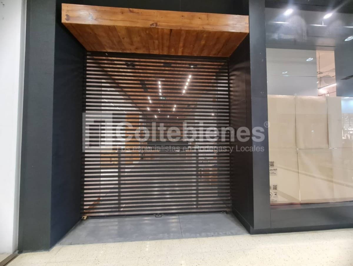 Local en arriendo – Cerro El Volador, Medellín foto 2