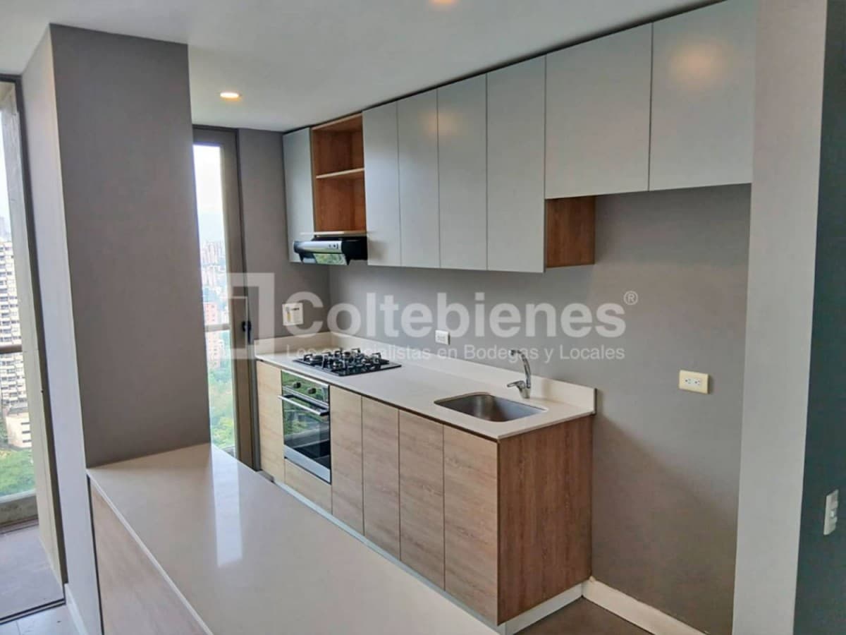 Apartamento en arriendo – Altos Del Poblado, Medellín foto 4