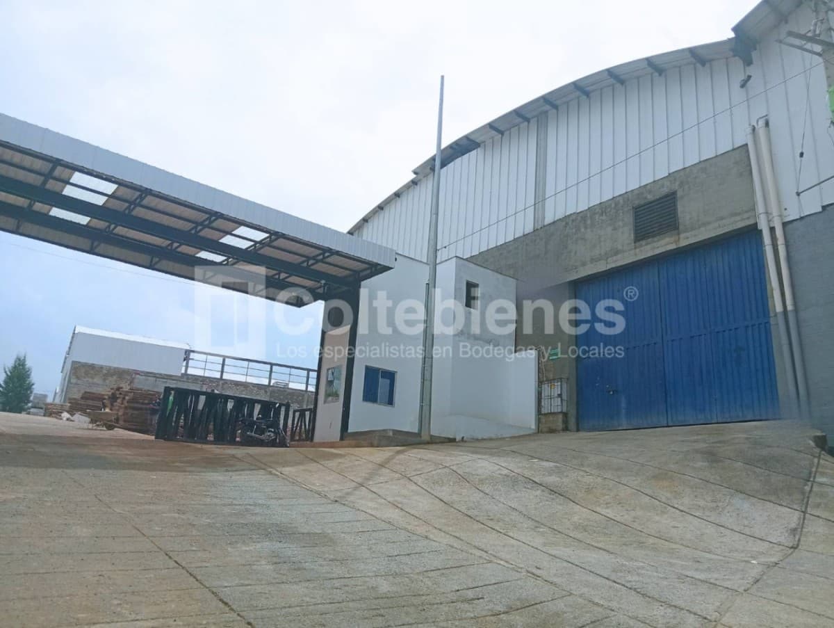 Bodega en arriendo – Caldas