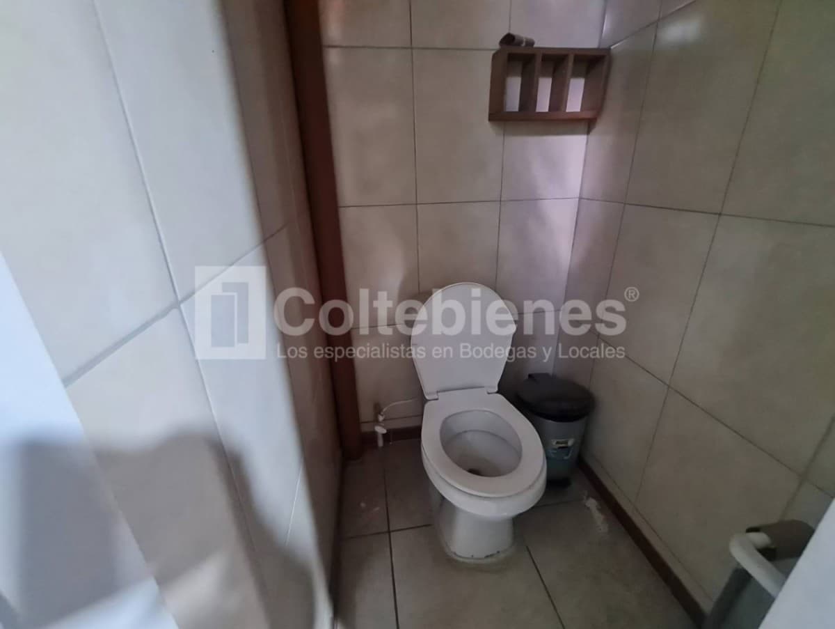 Bodega en arriendo – Barrio Cristobal, Medellín foto 5