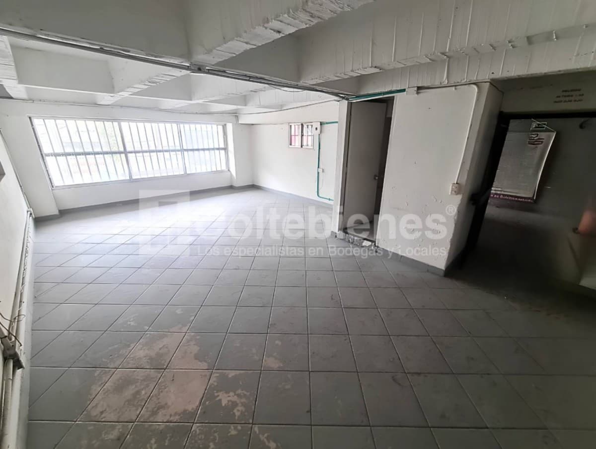 Local en arriendo – Barrio Colombia, Medellín foto 2