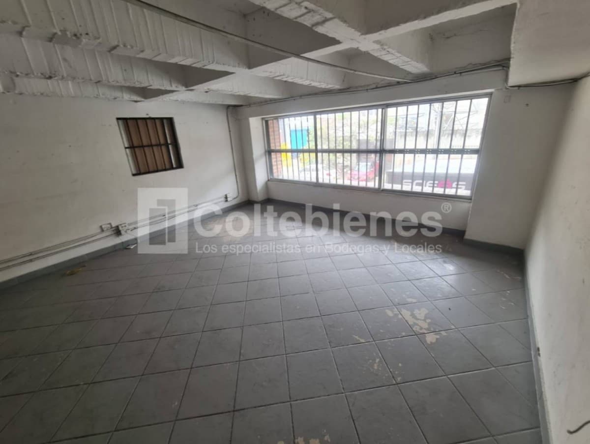 Local en arriendo – Barrio Colombia, Medellín foto 3