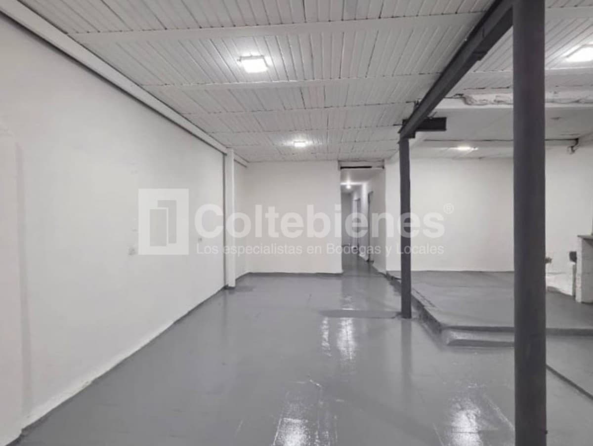 Bodega en venta - Cristo Rey, Medellín foto 4