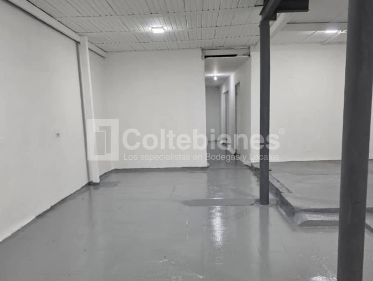 Bodega en venta - Cristo Rey, Medellín foto 5