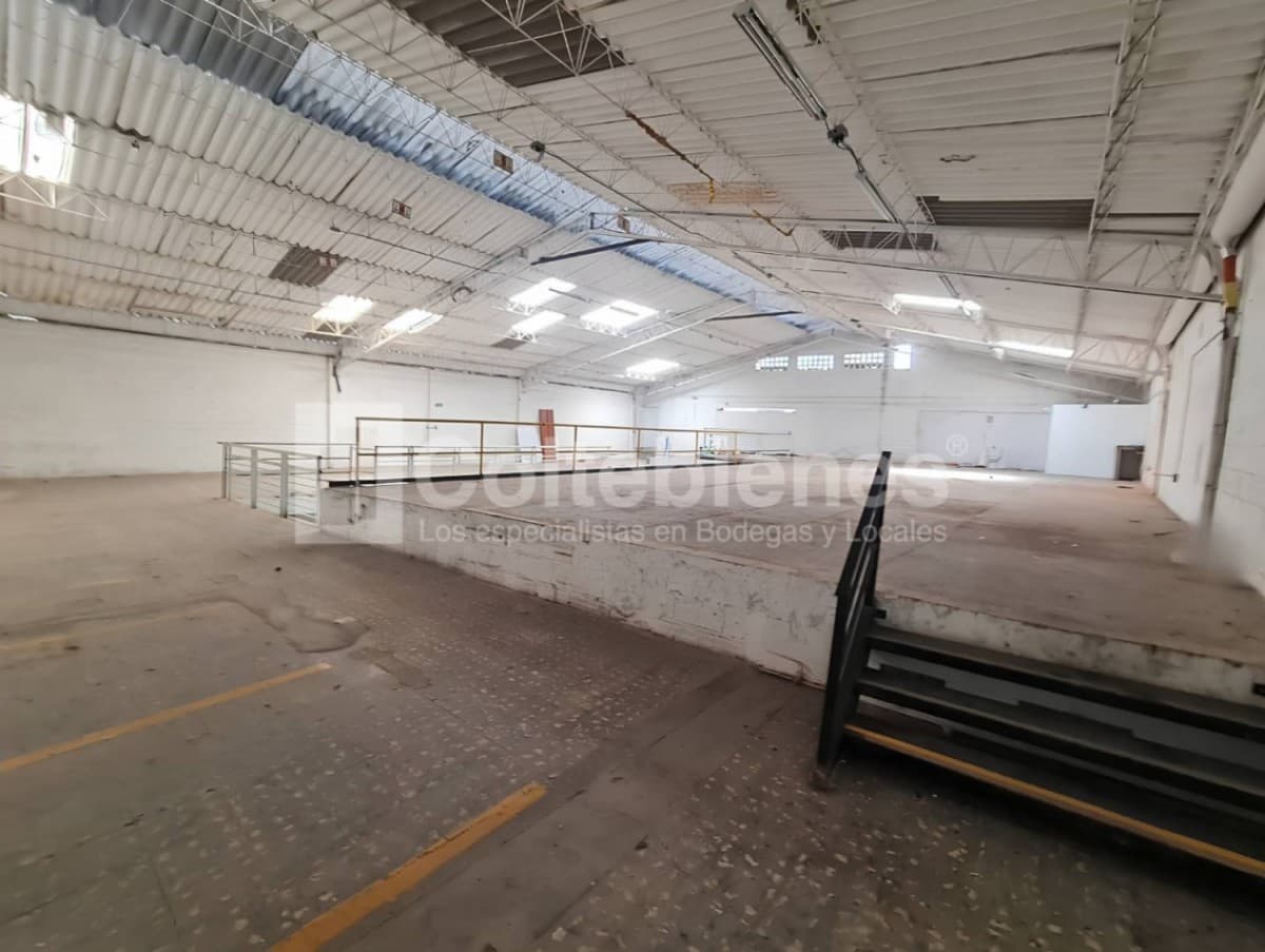 Bodega en arriendo – Guayabal, Medellín foto 4